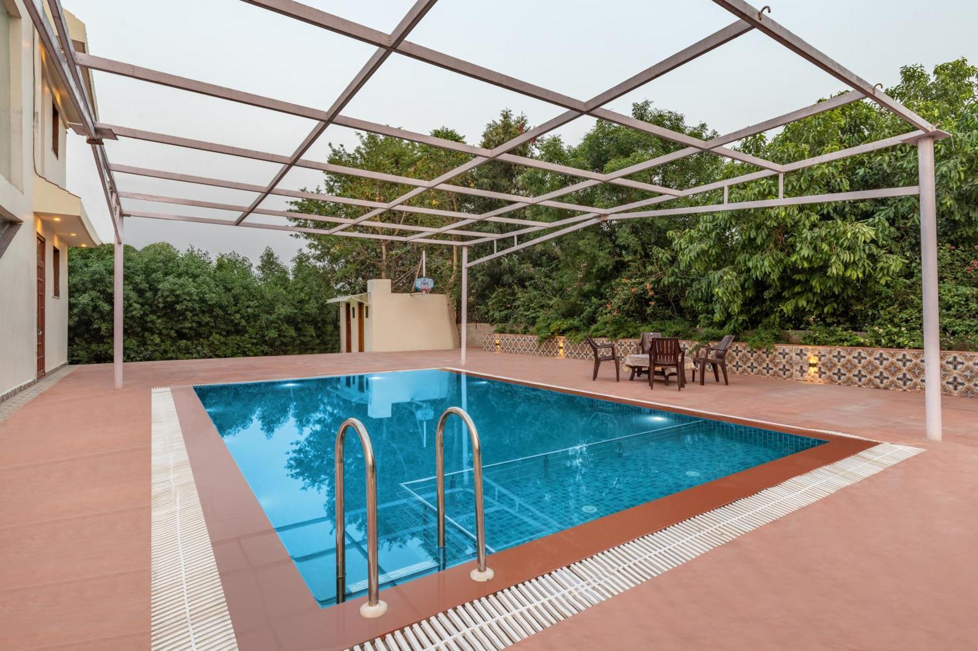 Alaya Stays Raga 2Bhk Farmstay With An Entertainment Lounge Sohna Bagian luar foto