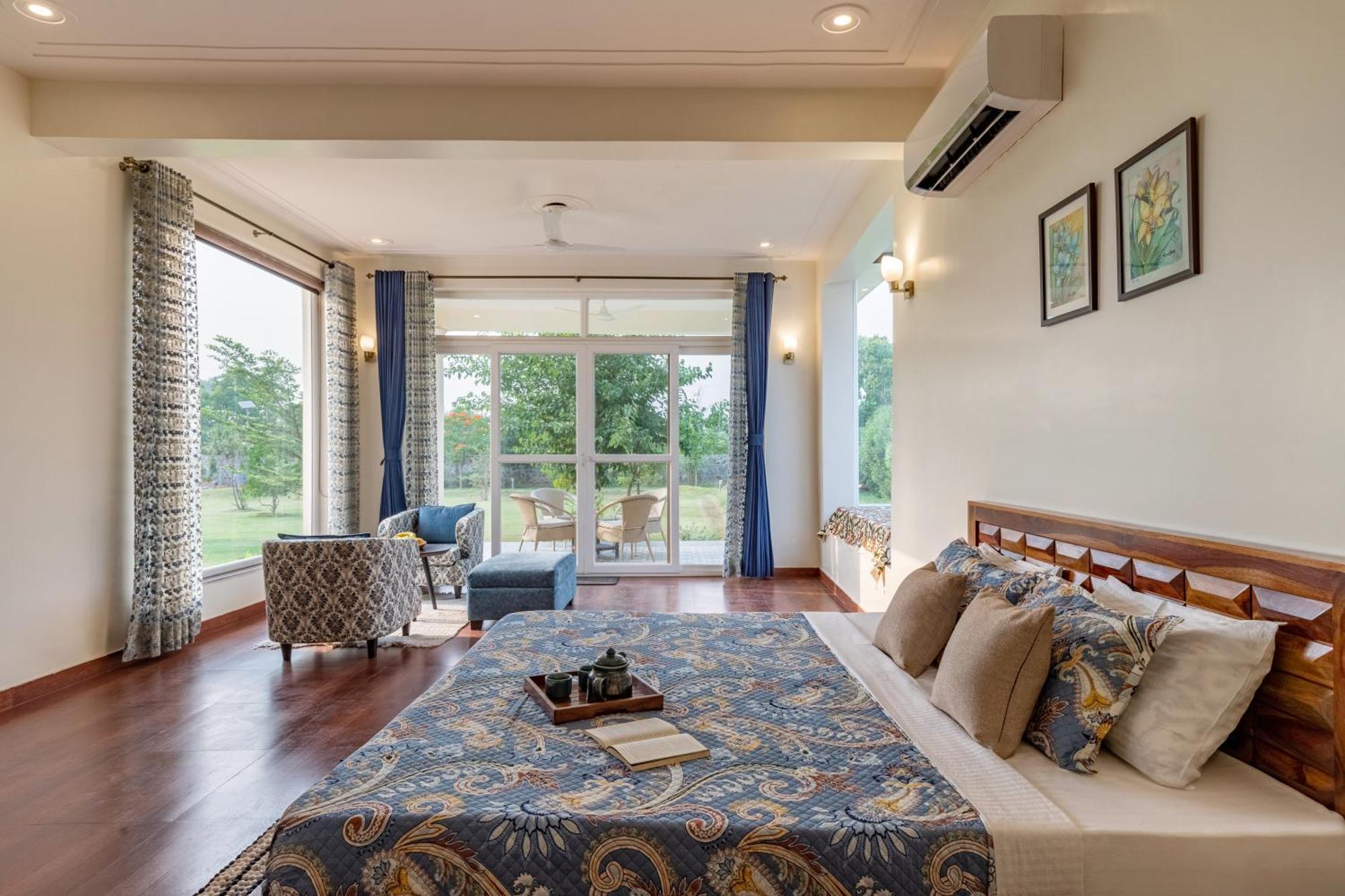 Alaya Stays Raga 2Bhk Farmstay With An Entertainment Lounge Sohna Bagian luar foto