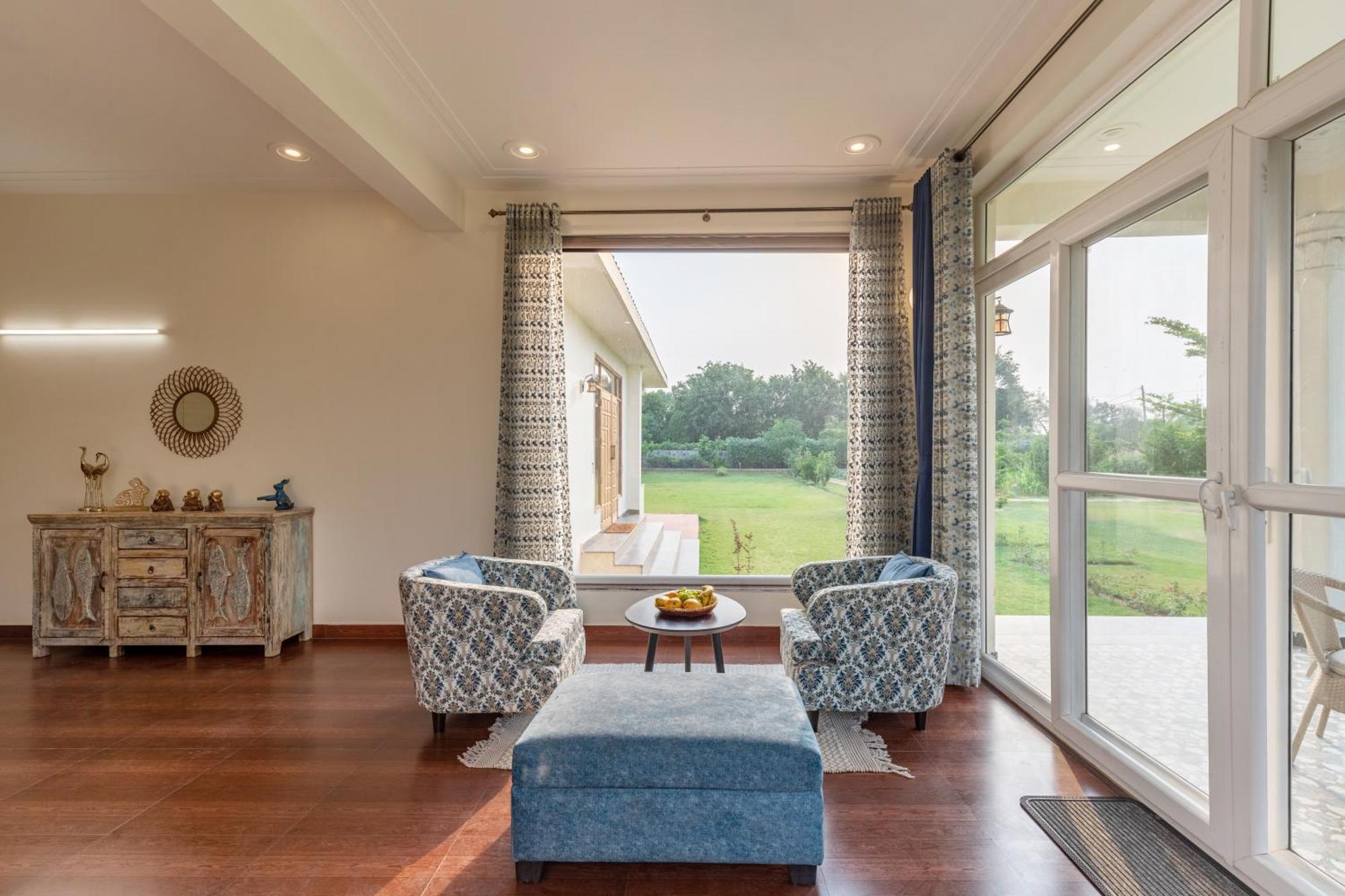 Alaya Stays Raga 2Bhk Farmstay With An Entertainment Lounge Sohna Bagian luar foto
