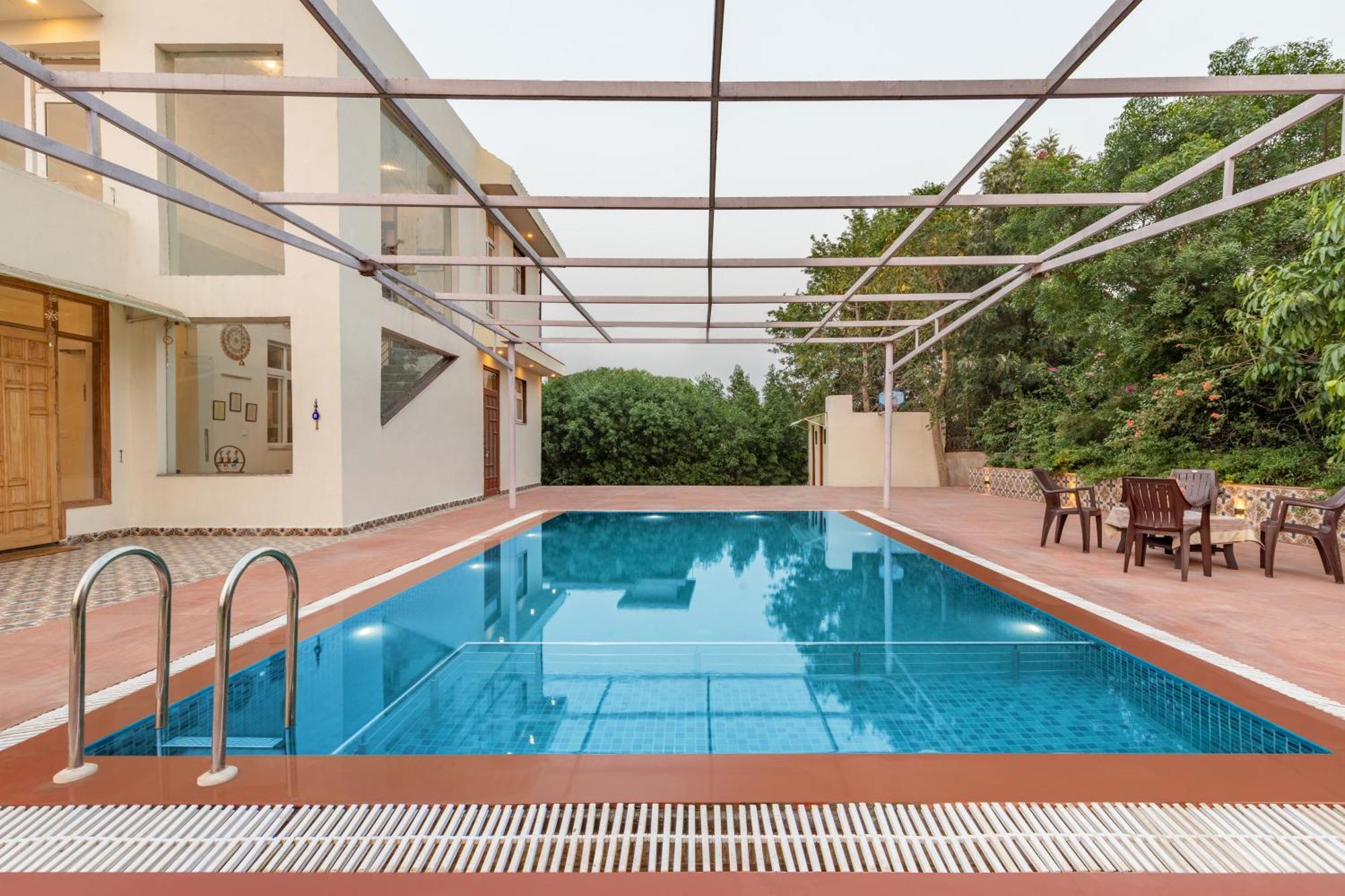Alaya Stays Raga 2Bhk Farmstay With An Entertainment Lounge Sohna Bagian luar foto